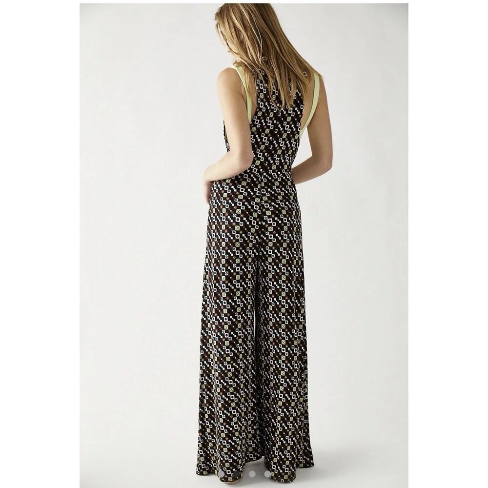 Free People Shayla Jumpsuit Size L NWOT Wide Leg Retro Sleeveless Lightweight - Picture 2 of 9